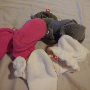 Zutano fleece baby booties